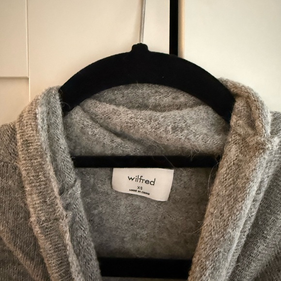 Women's Gray Sweater with Tie Waist - Picture 8 of 9